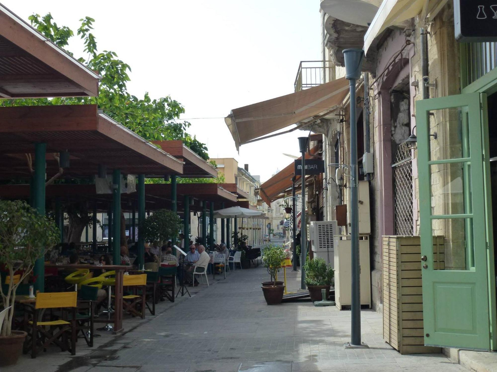 Chariandry Residence, Limassol City Centre Экстерьер фото